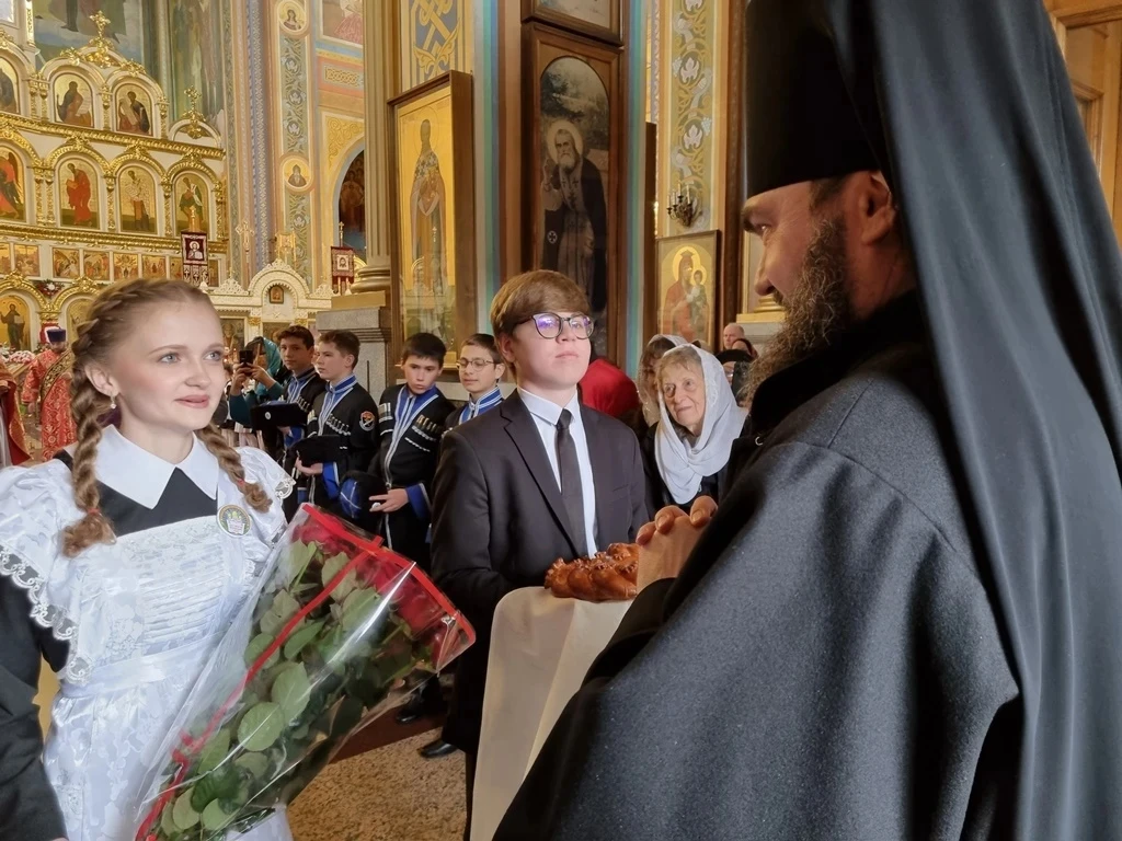 Обращение архиепископа Феофилакта