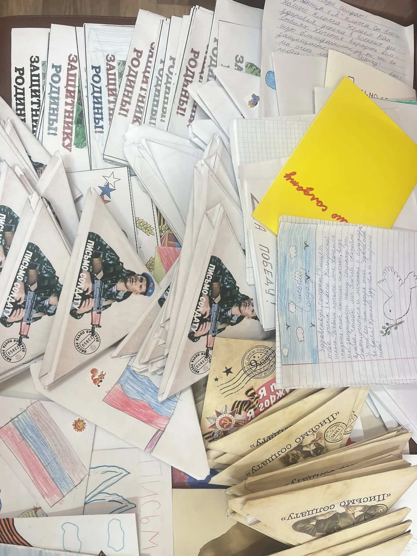 🇷🇺 Колтушская школа — на связи с героями!  Дорогие друзья! Сегодня в наших сердцах живёт особая горд