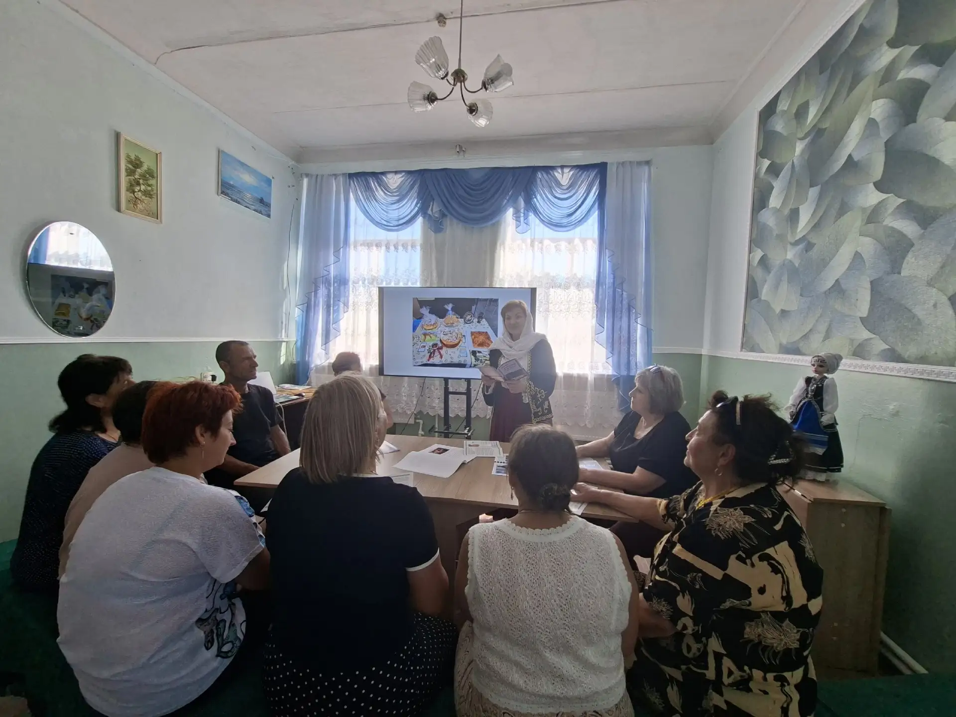 В Старобешевском округе прошло заседание клуба «Талака»

15 июня по партийному проекту Единой России