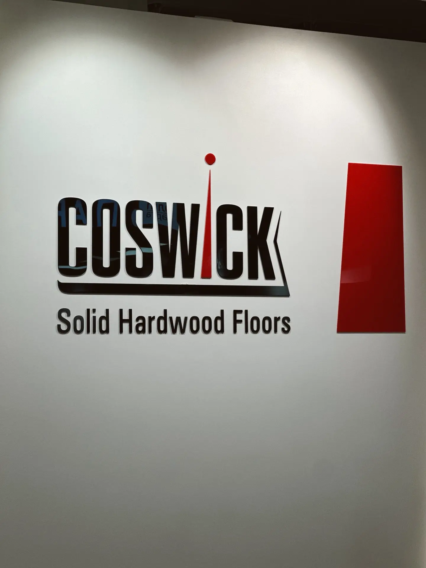 Coswick — новый шоу-рум в «Твинсторе»