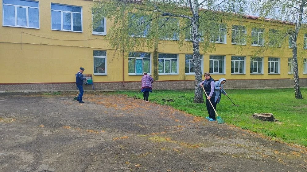 25 апреля в нашей школе состоялся Всероссийский субботник, ставший традиционным мероприятием, объеди