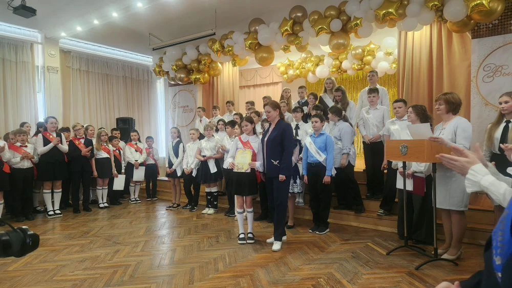 🔔 Орлята России: прощание с начальной школой! 🦅  ✨Сегодня в нашей гимназии состоялся трогательный по