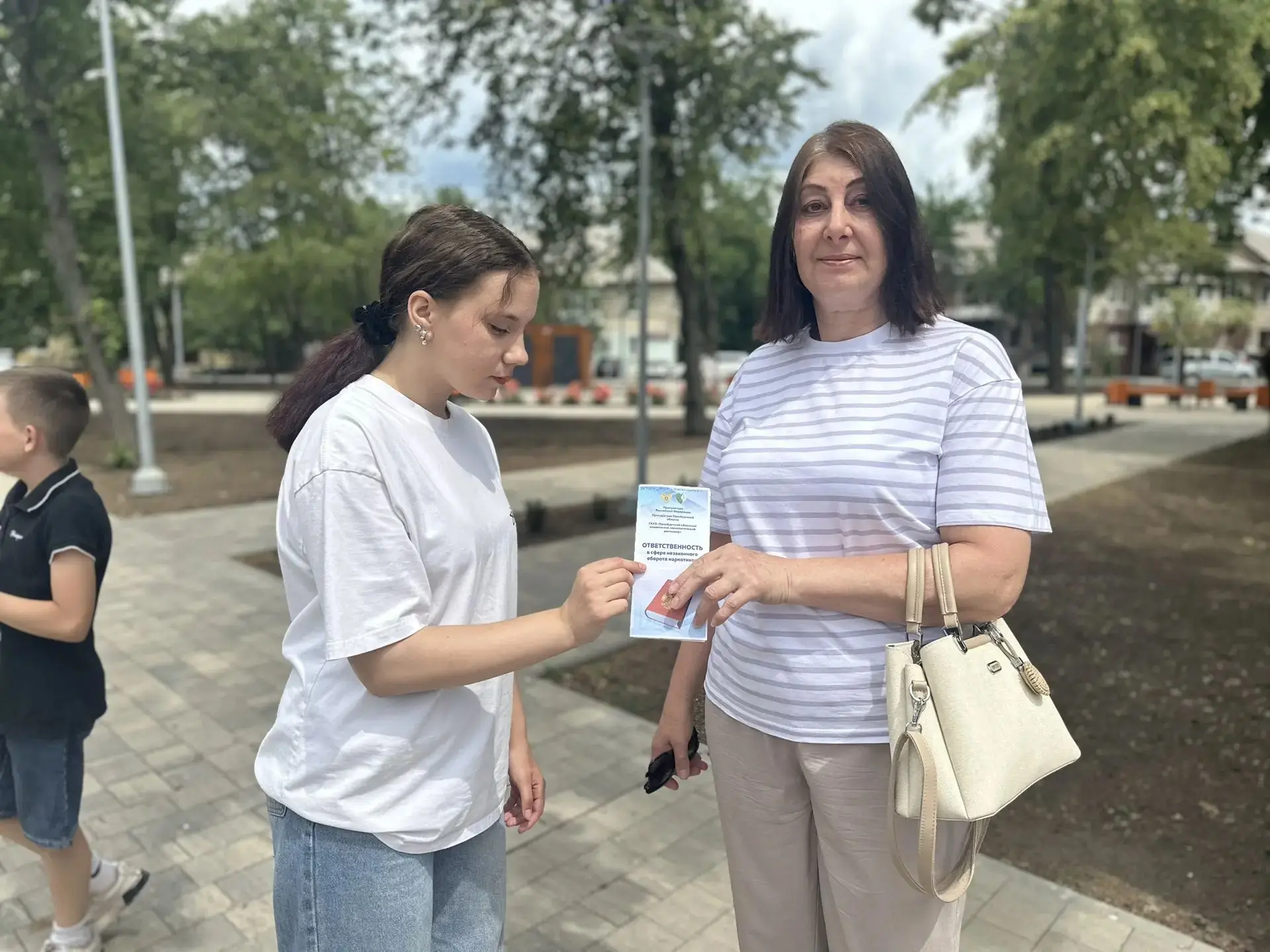 💉Уличная акция «Азбука безопасности: Дети против наркотиков»

💊В рамках реализации социального про