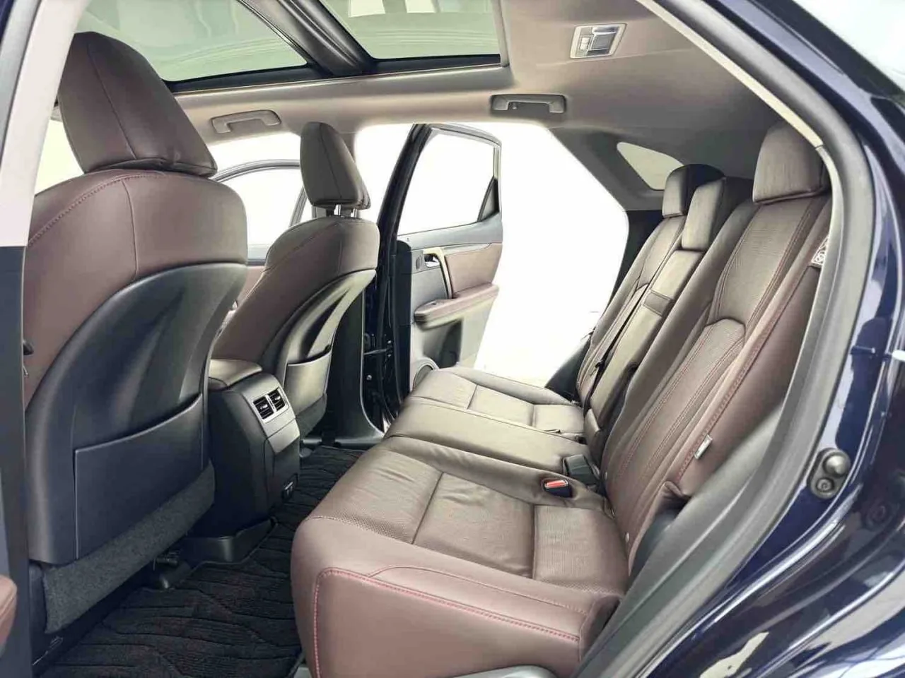 🚗 Lexus RX 2020 RX300 2.0T 4WD Elegance Edition (Facelift) 🚗  В наличии в Китае 🇨🇳  📍 Стоимость под 