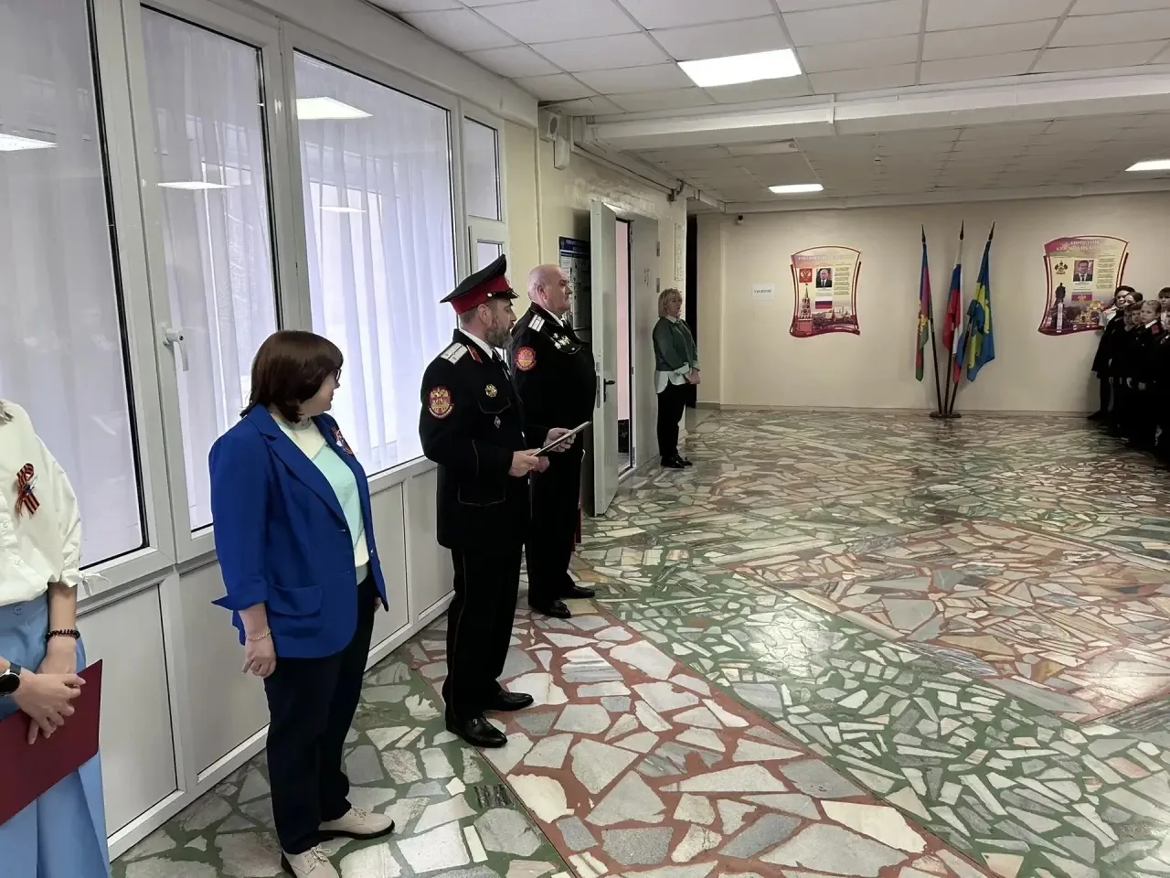 🎖️ Торжественная линейка, посвящённая Дню Победы  🏫Сегодня в стенах нашей школы прошла традиционная 