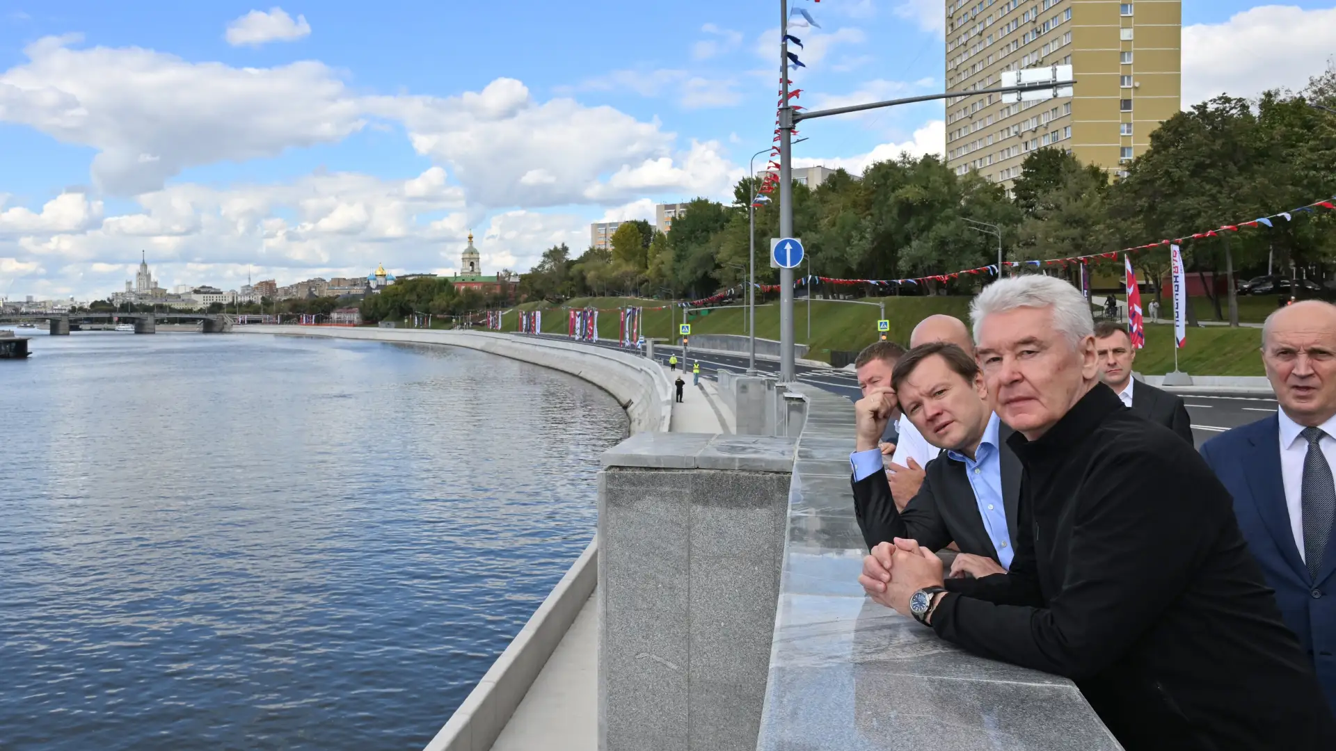 Открыли новые набережные на левом берегу Москвы-реки — Крутицкую и первый участок Симон...