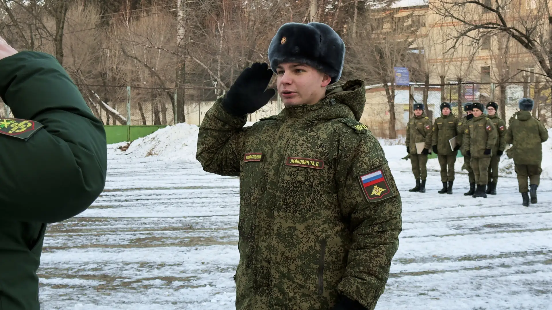 Эстафету праздника приняли курсанты и преподаватели Военного учебного центра! ⭐️  Мы знаем, что учеб