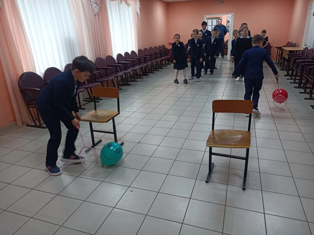День 15 мая официально объявлен ежегодным Днём семьи. Нет ничего дороже семьи. Семья - ...
