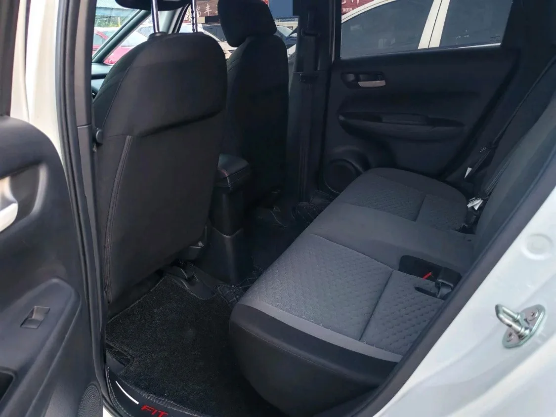 Honda Fit 1.5 CVT Trend Enjoy Edition Automatic (2021) 🚗  В наличии в Китае 🇨🇳 (Уссурийск)  Характер