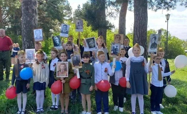 9 Мая в селе Сухановка прошло праздничное мероприятие "Мы помним свято День Победы".