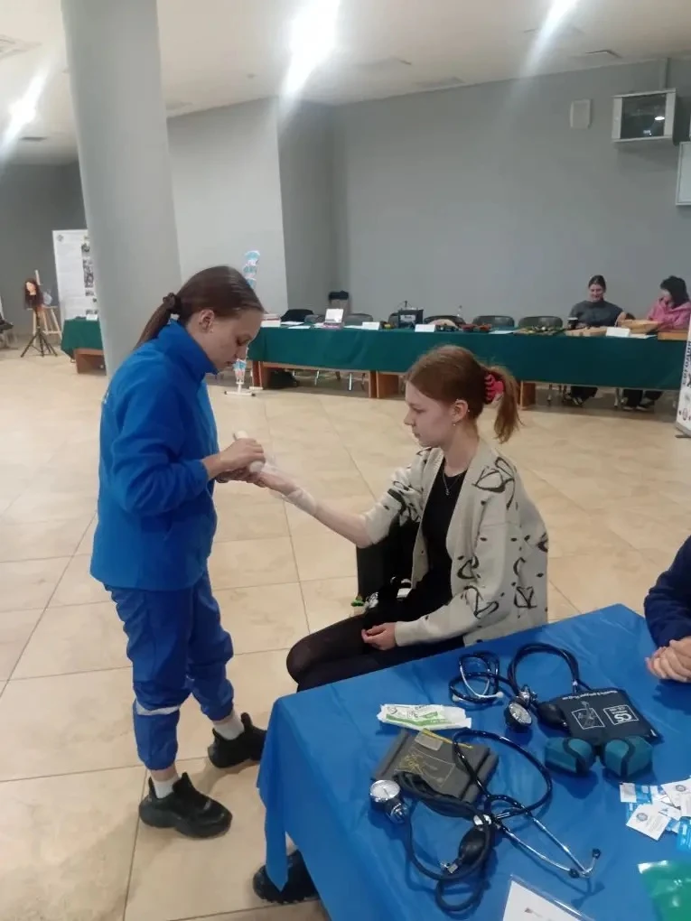 В рамках профориентационной деятельности группа учащихся 10-х классов посетила региональный этап Все
