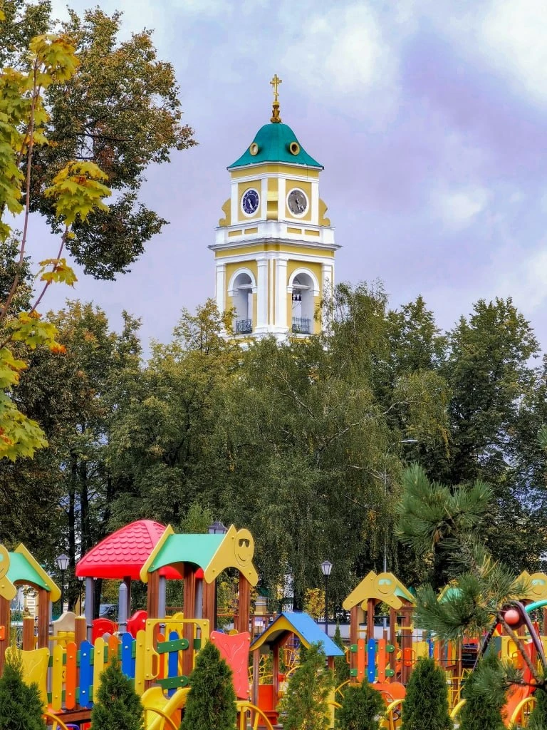 🌦 Переменная облачность,  без осадков и до +26°С ожидаются сегодня