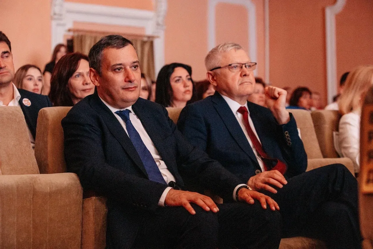Сегодня вместе с губернатором Курской области Александром Хинштейном и заместителем нач...