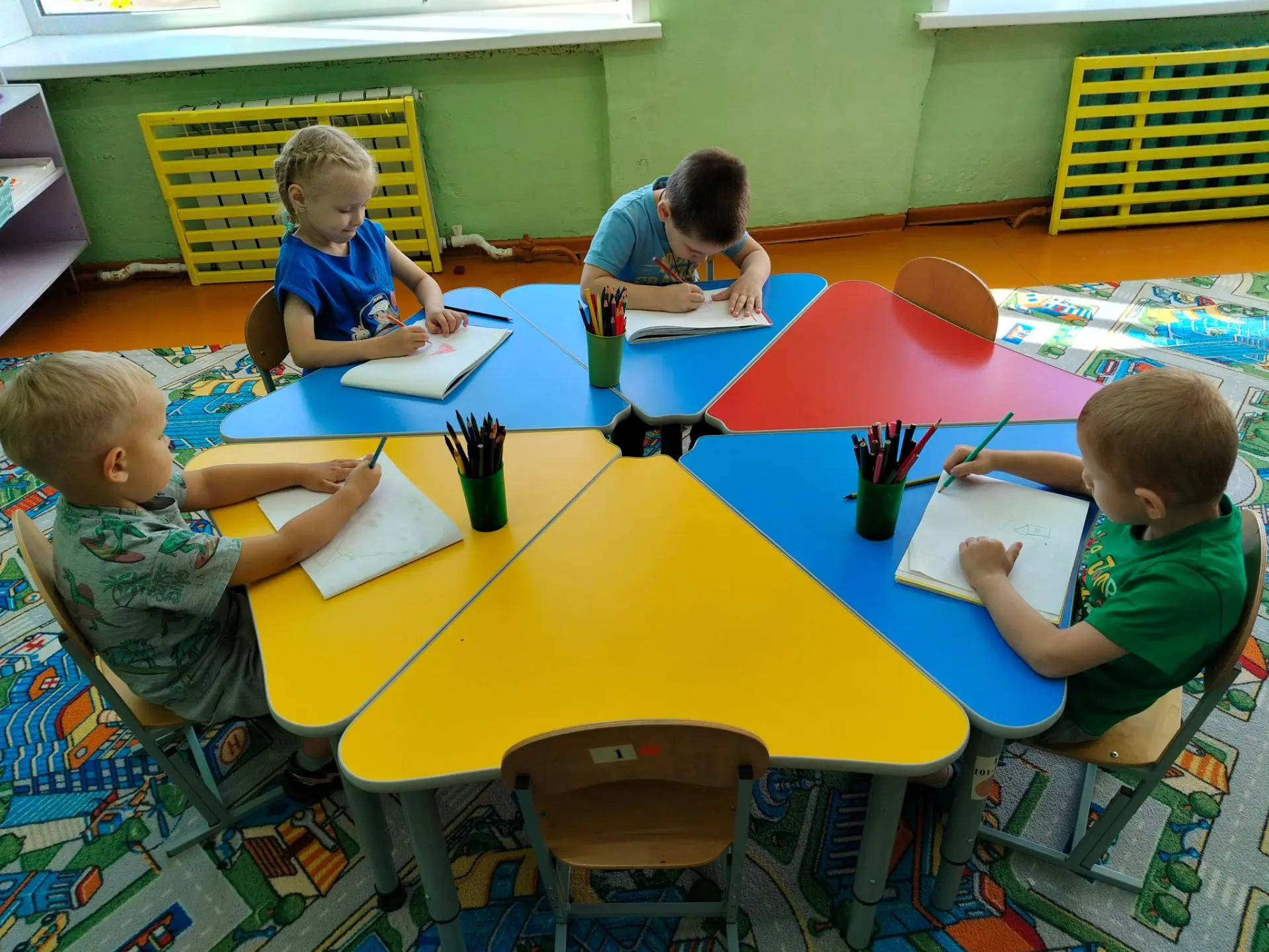 Лето- прекрасная пора. У каждого ребенка оно свое. Как его продлить подольше, просто вз...