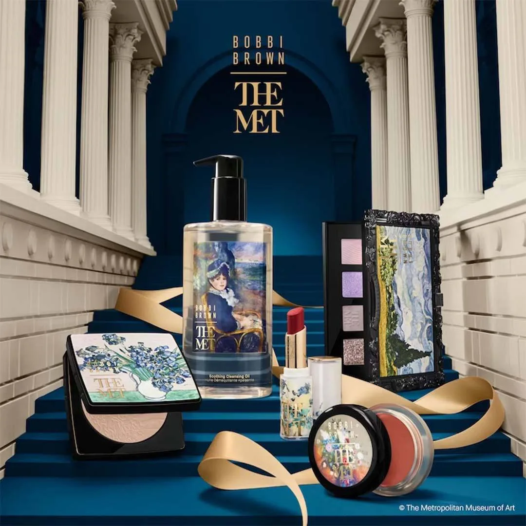 Нас ждет очень красивая коллаборация Bobbi Brown x The Metropolitan Museum of Art. Ждем...