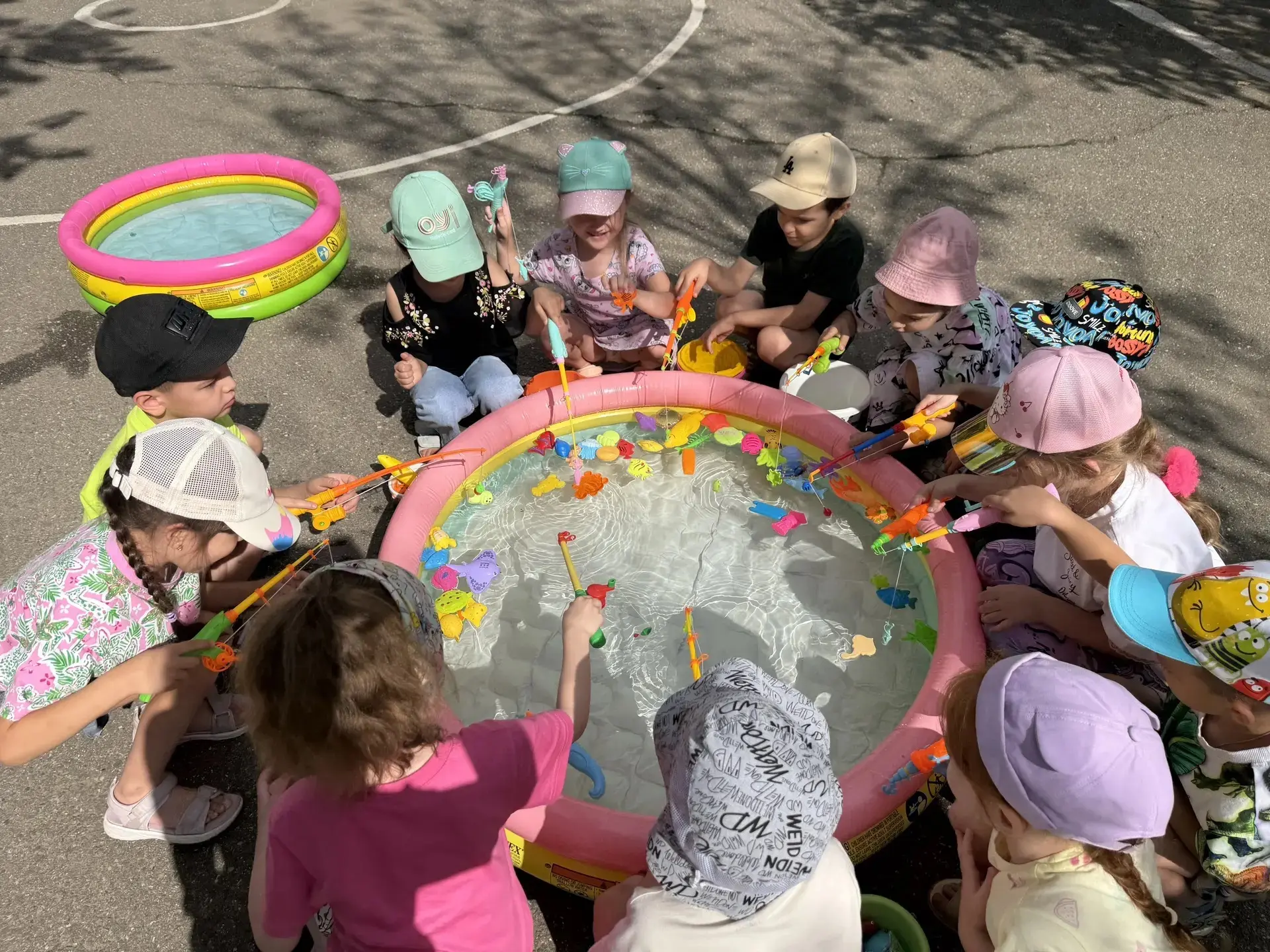🐟 ЛОВИСЬ, РЫБКА: БОЛЬШАЯ И МАЛЕНЬКАЯ!
https://vk.com/wall-99232906_32398
Дорогие друзья детского са