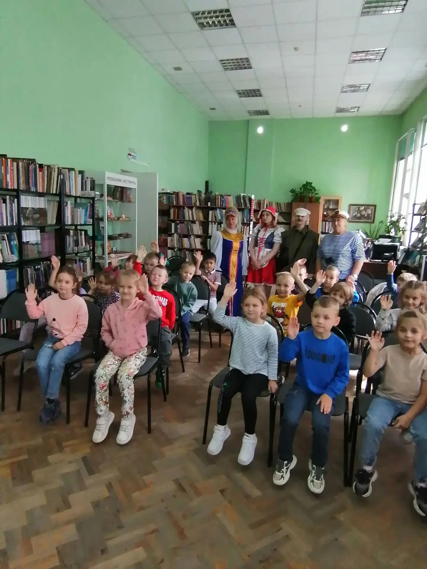 Сегодня наши воспитанники посетили Областную детскую библиотеку, которая отмечает юбиле...