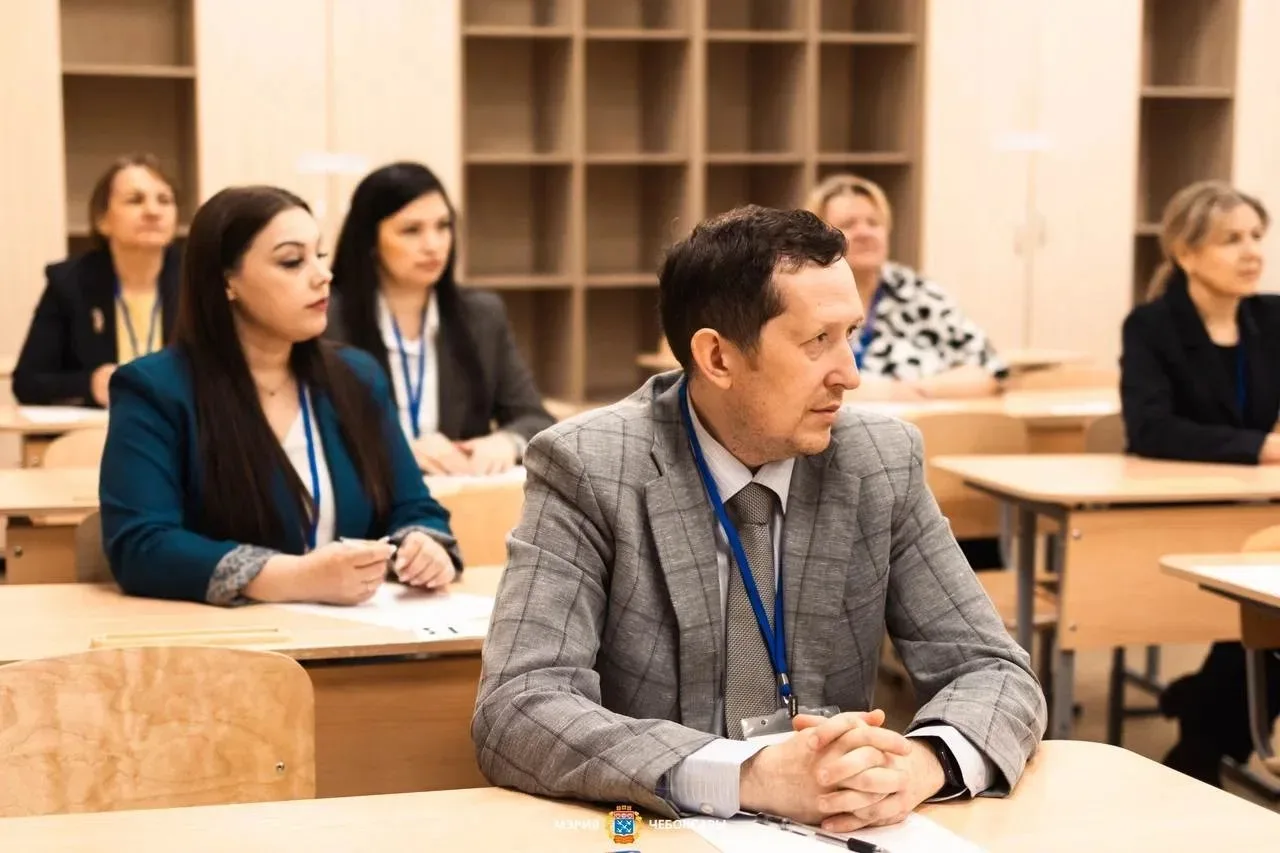 В Чебоксарах прошла Всероссийская акция «Сдаем вместе. День сдачи ЕГЭ родителями»  В рамках акции ро