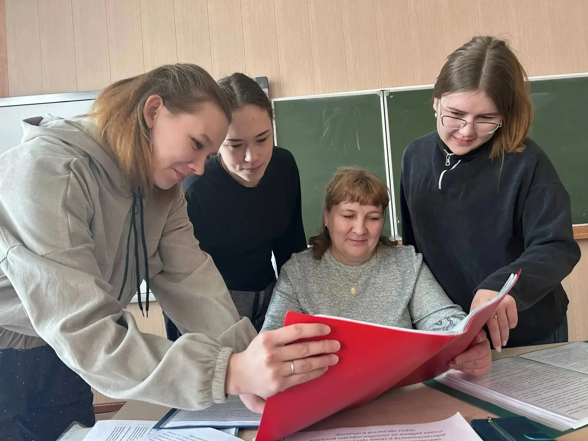 ✨ Кто представит наш колледж на «Мастере года - 2026»?✨