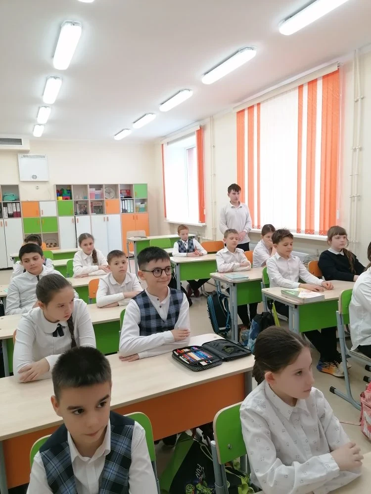 Обучающиеся 4а класса МАОУ "Школа №10" продолжают плодотворно сотрудничать с библиотекой Чернышевско
