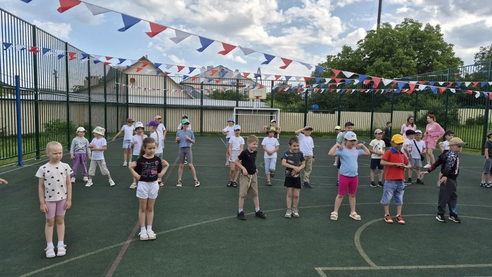 Работа летнего лагеря дневного пребывания "Радуга" 🌞🌈

#саукдересош45 #МБОУСОШN45пСаукДере