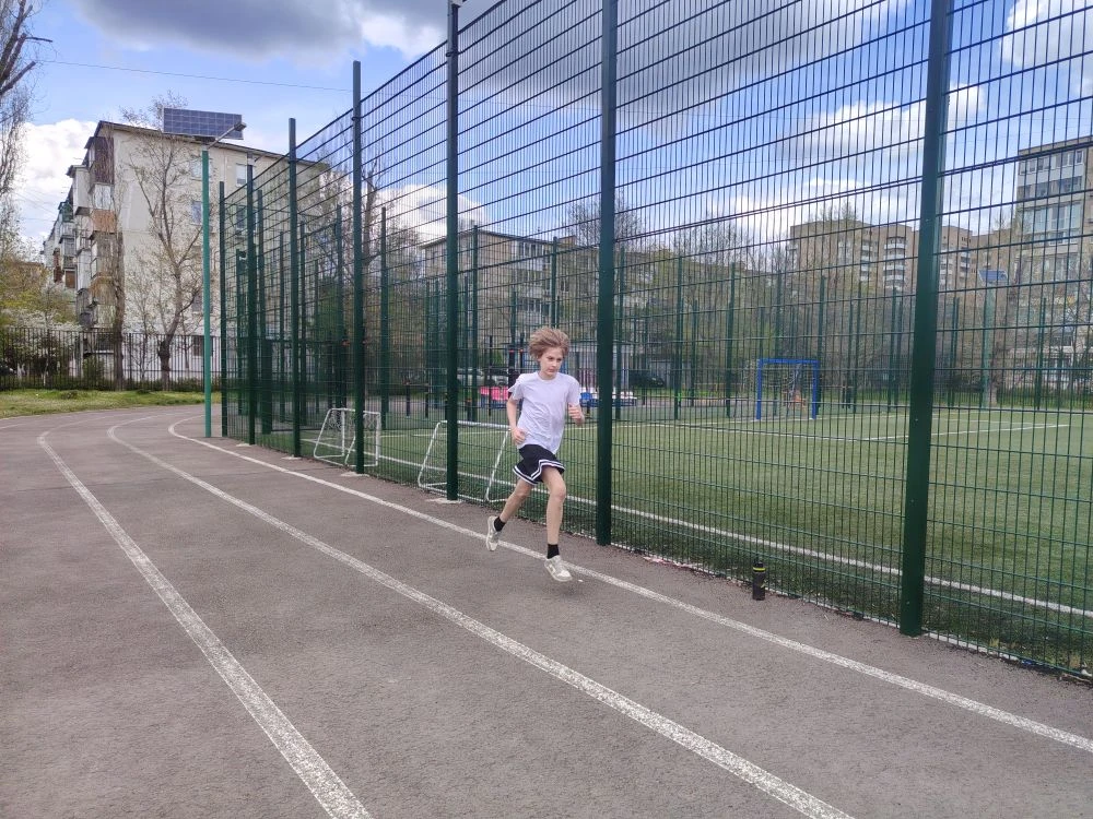 💪НЕДЕЛЯ ФИЗИЧЕСКОЙ КУЛЬТУРЫ. ДЕНЬ БЕГУНА🏃‍➡️  🏋️ 13 апреля 2026 года в МАОУ «Школа 96 Эврика-Развити