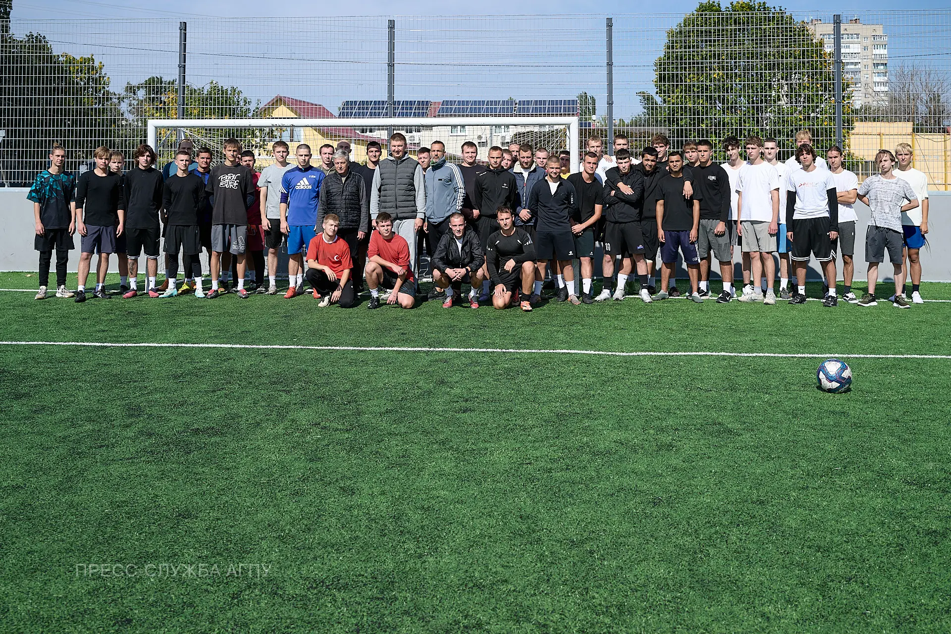 ⚽️ Когда за эмблему факультета играют всей командой!