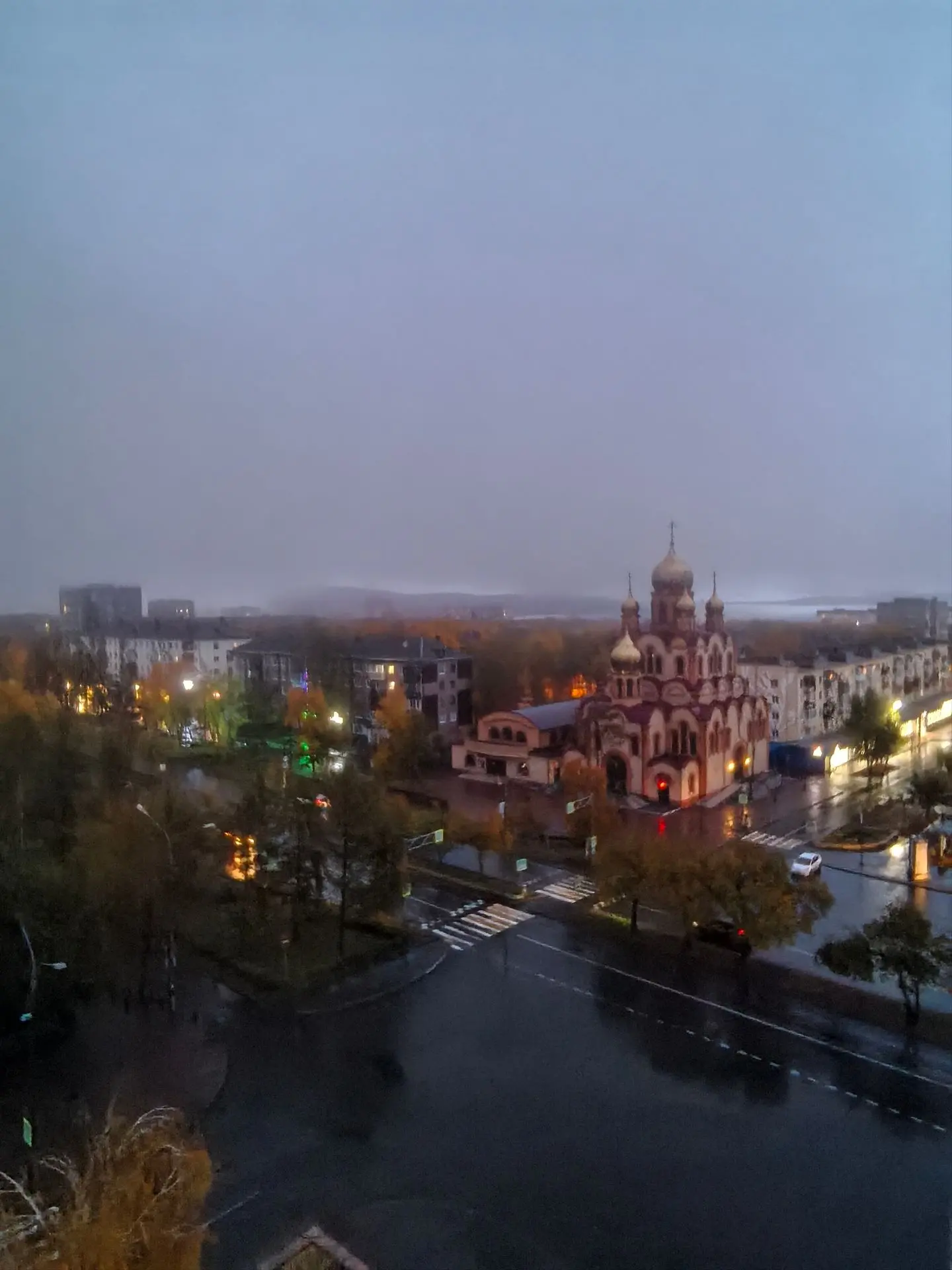 Утро туманное, утро седое