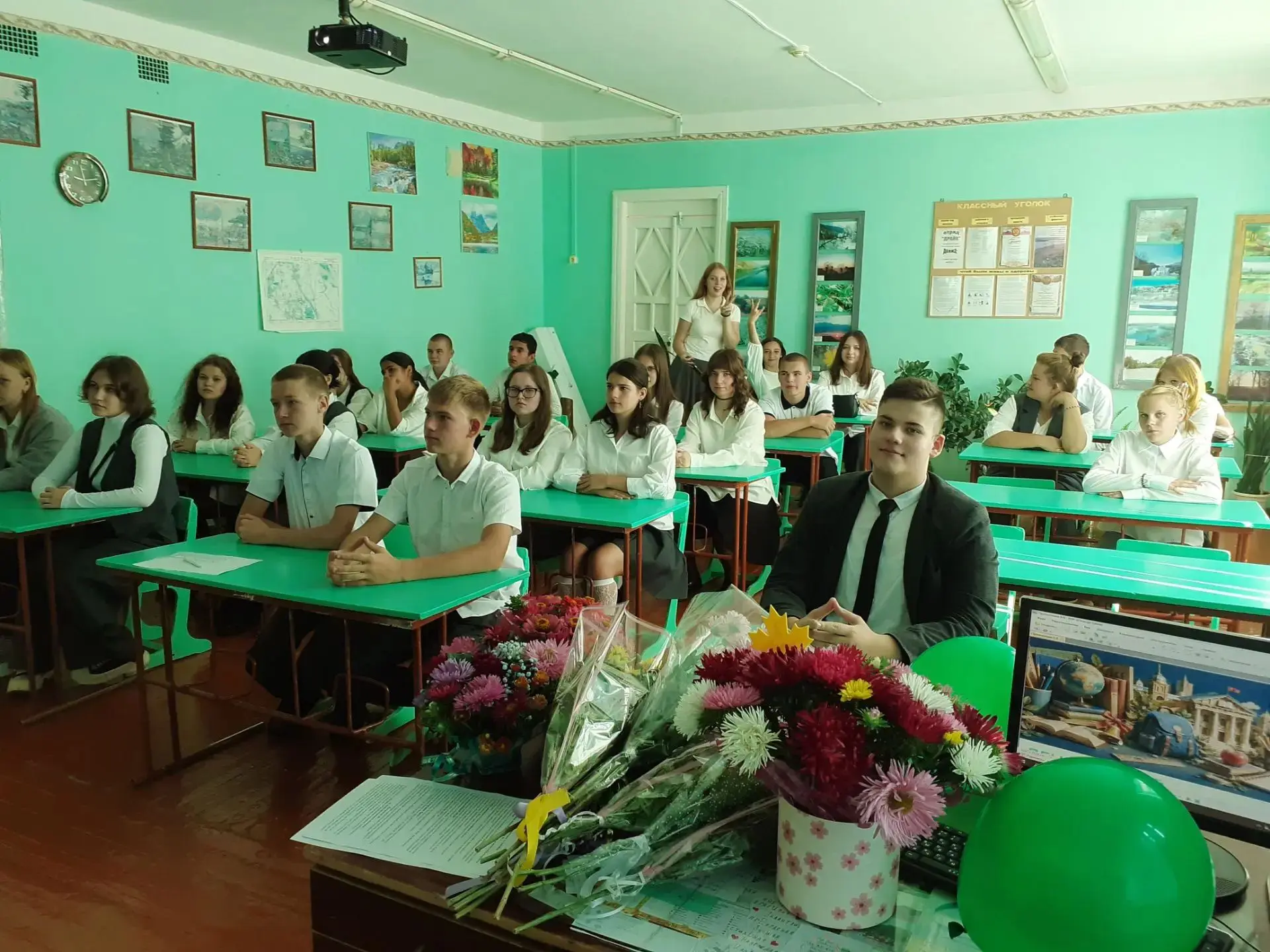 ЗАЧЕМ ЧЕЛОВЕКУ УЧИТЬСЯ🤔