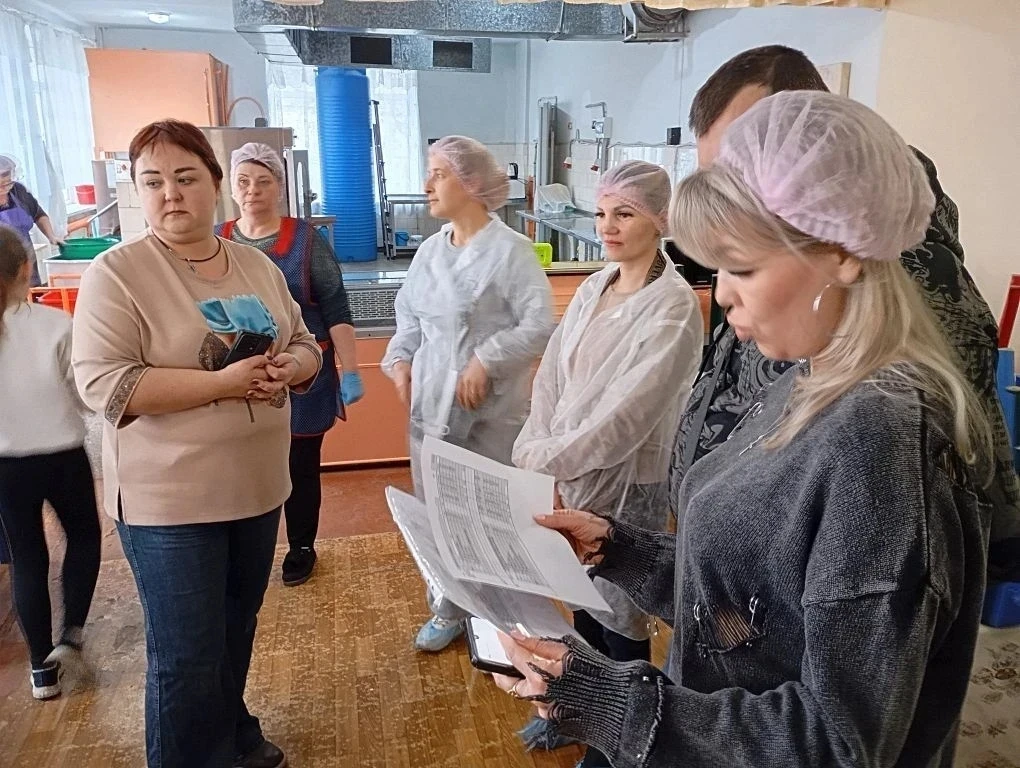 🤩Управление школьным питанием в общеобразовательных организациях городского округа Макеевка осуществ