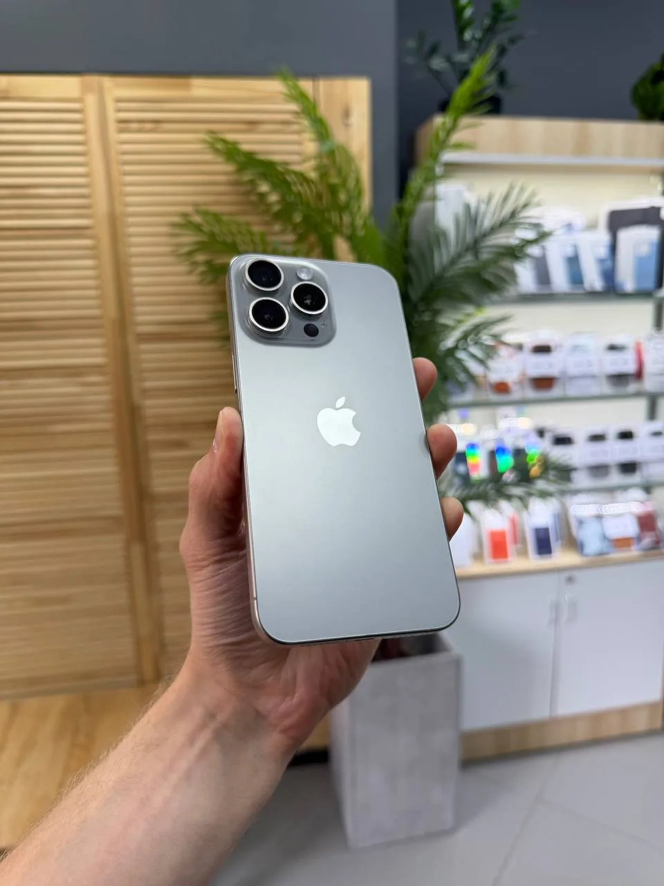 Б/у техника в наличии, друзья 👨‍💻

Если у вас есть техника Apple, мы готовы её выкупить. Рассматри