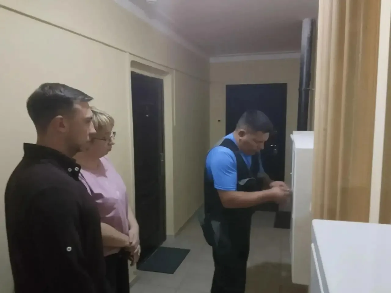 Сотрудники комитета ЖКХ Курска, управления по делам ГО и ЧС, а также управляющие компан...