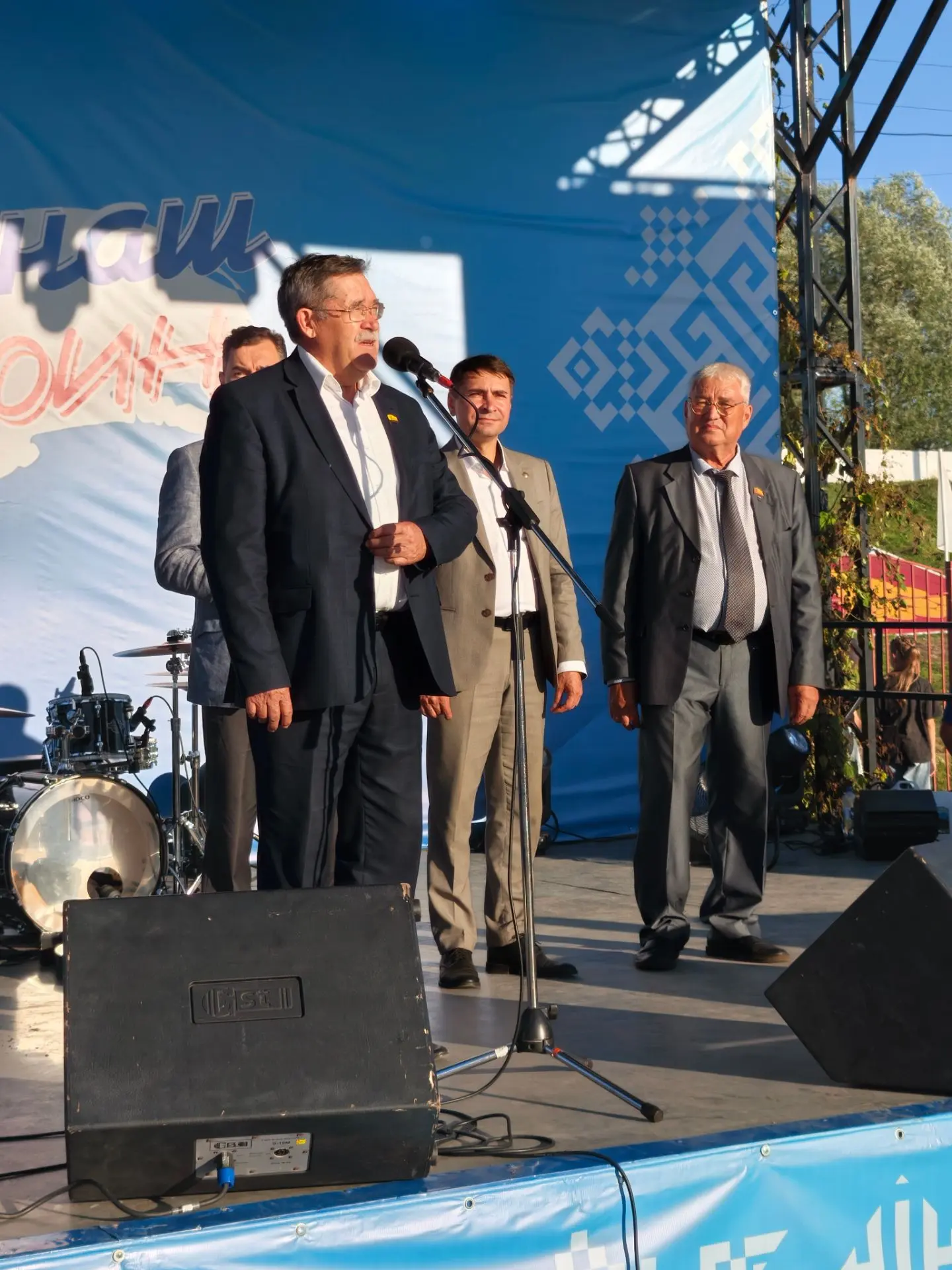 Ядринцы вчера отметили 436-й день рождения родного города вместе с гостями. Праздник пр...