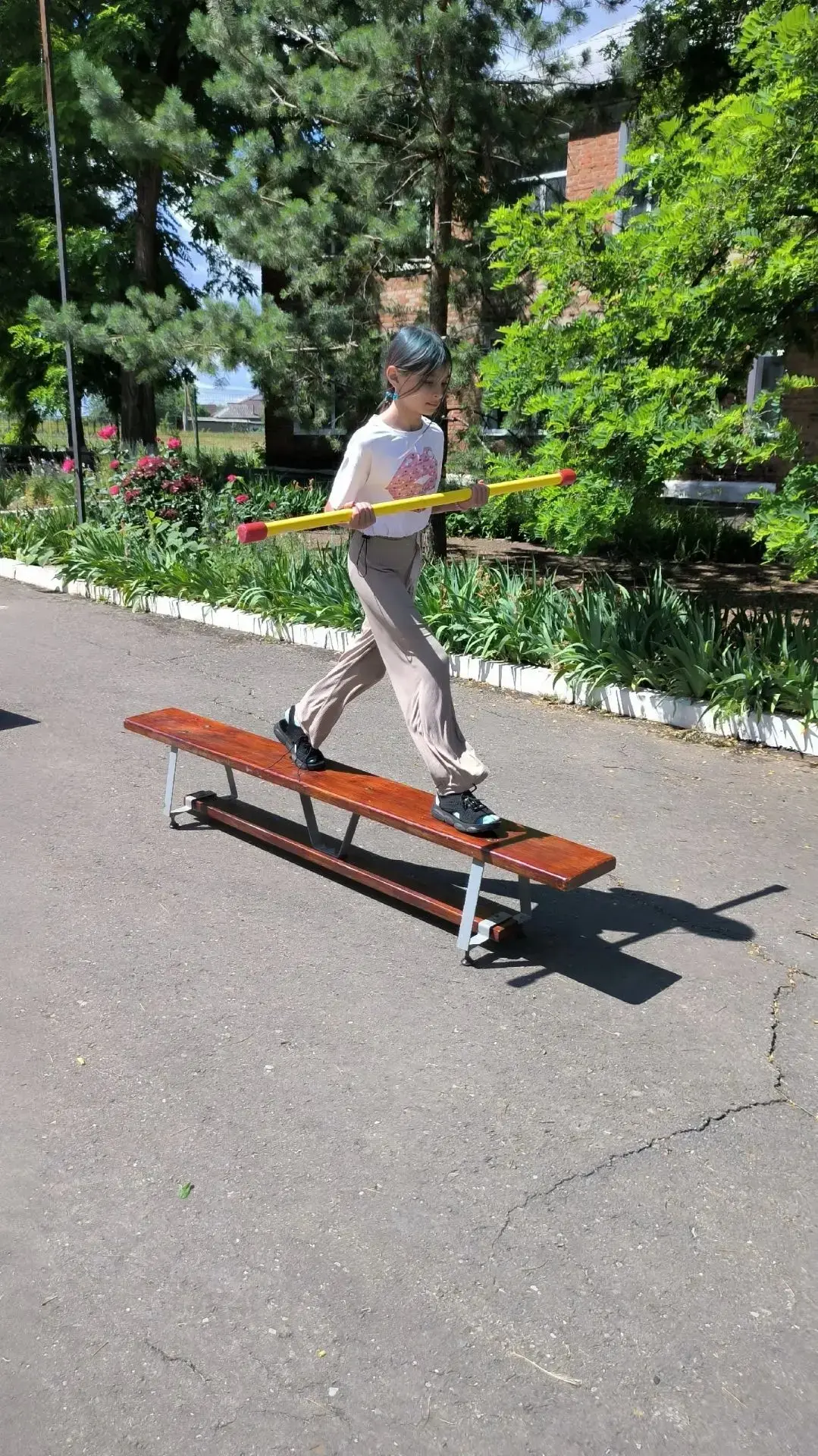 Несмотря на пасмурное утро, одиннадцатый день лагерной смены, 16 июня, был полон интересных занятий.
