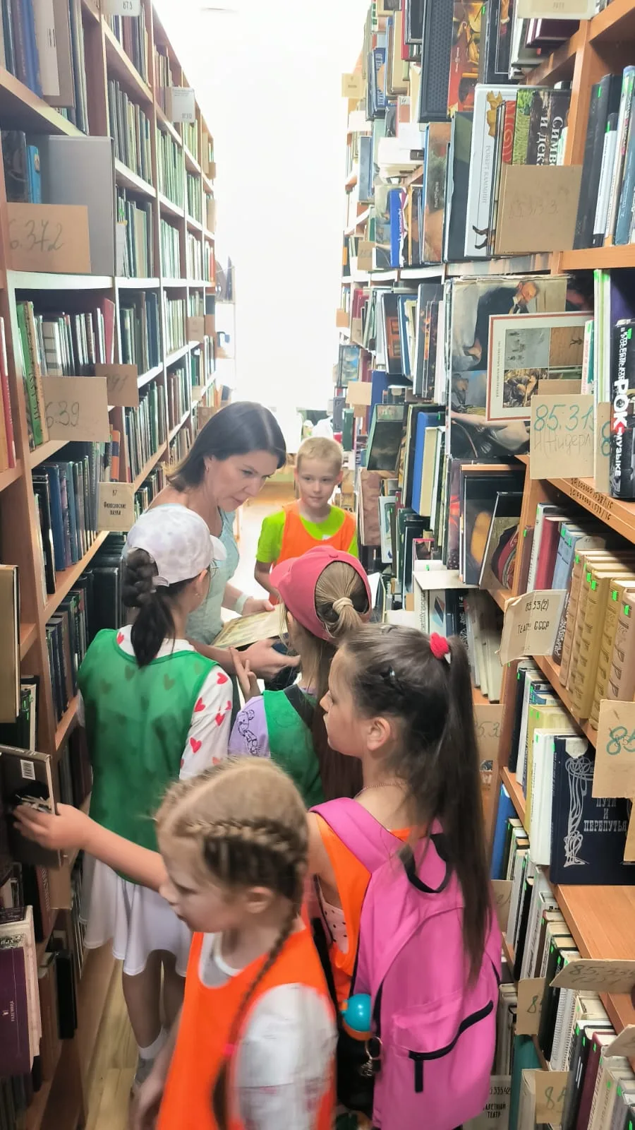 ☀️ДНЕВНИК ЛАГЕРЯ "ВЕСЁЛЫЙ КАПИБАРА". ☀️

📍ДЕНЬ ДЕВЯТЫЙ.

📗📚 В предверии государственного праздник