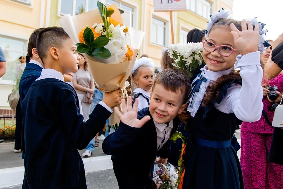 🔔🎶 Звонки заменит музыка: что будет звучать в начале и конце каждого урока в российск...
