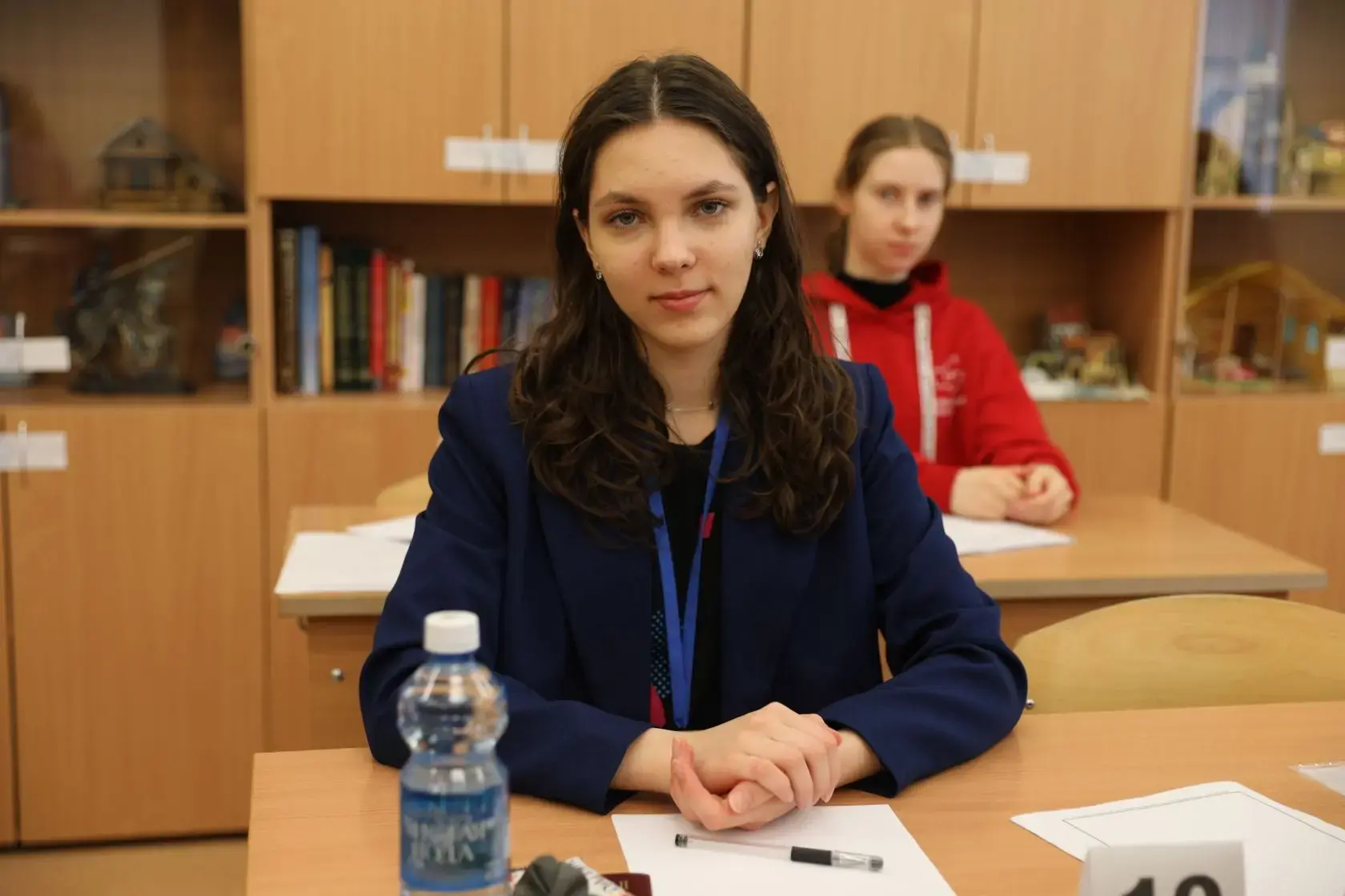 У нас тут серьёзный "бой" за русский язык📚