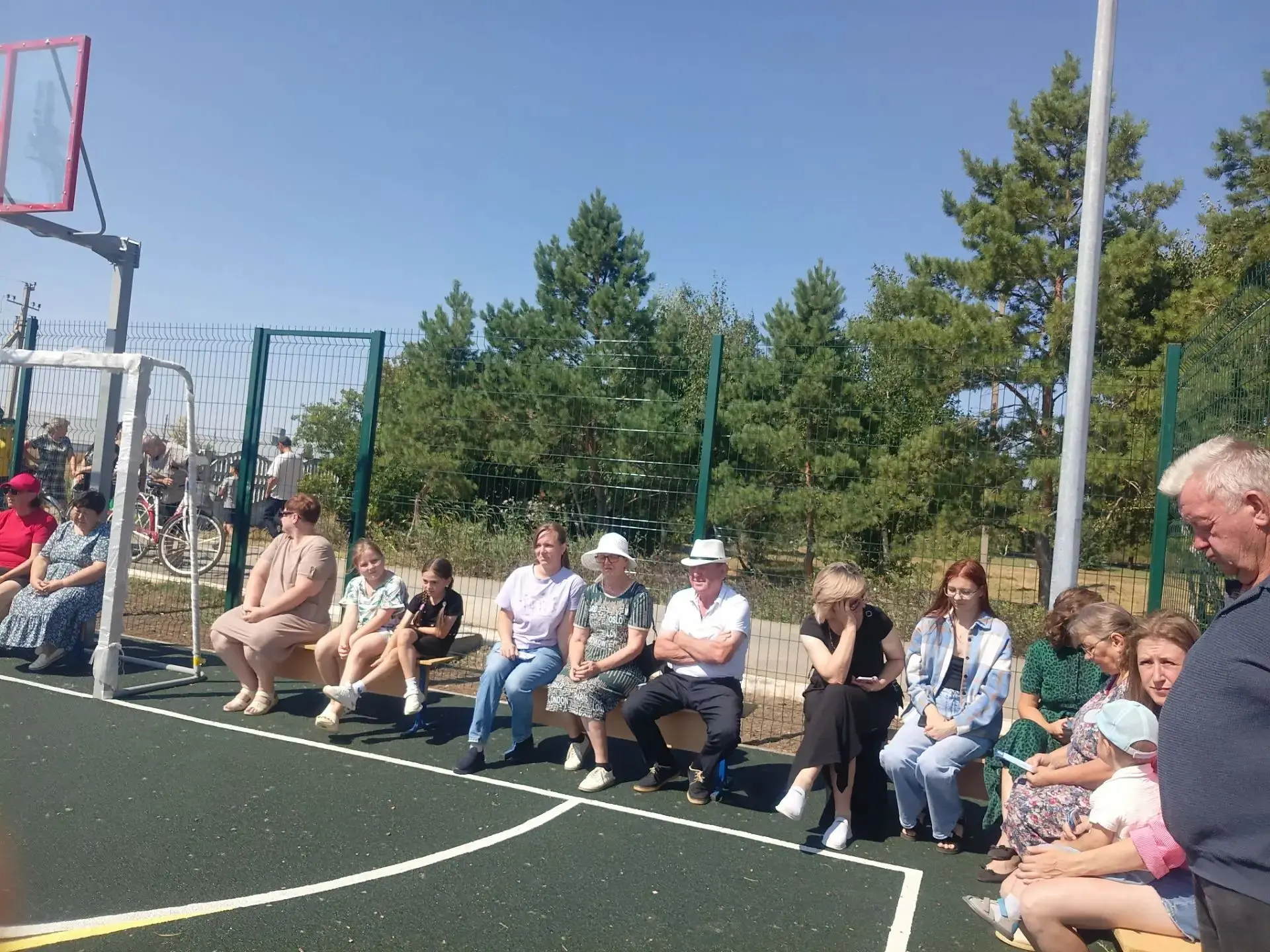 Сегодня на территории нашего сельсовета прошли два торжественных мероприятия :