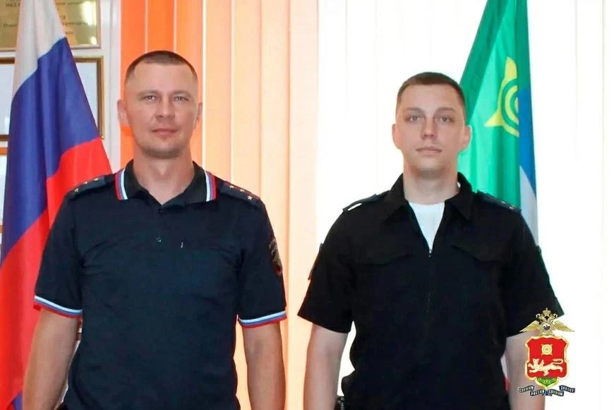 👮‍♂️ Пенсионерку с инсультом спасли полицейские в Черногорске