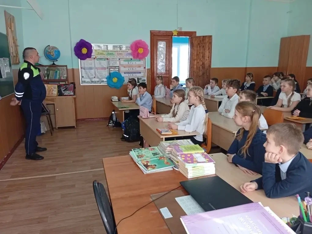 Накануне весенних каникул прошла профилактическая беседа с учащимися нашей школы и госу...