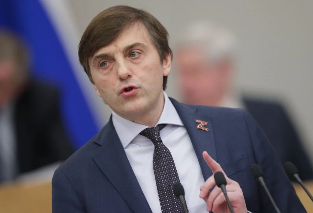 ️Единое школьное телевидение запустят по всей России с 2027 года, — министр просвещения...