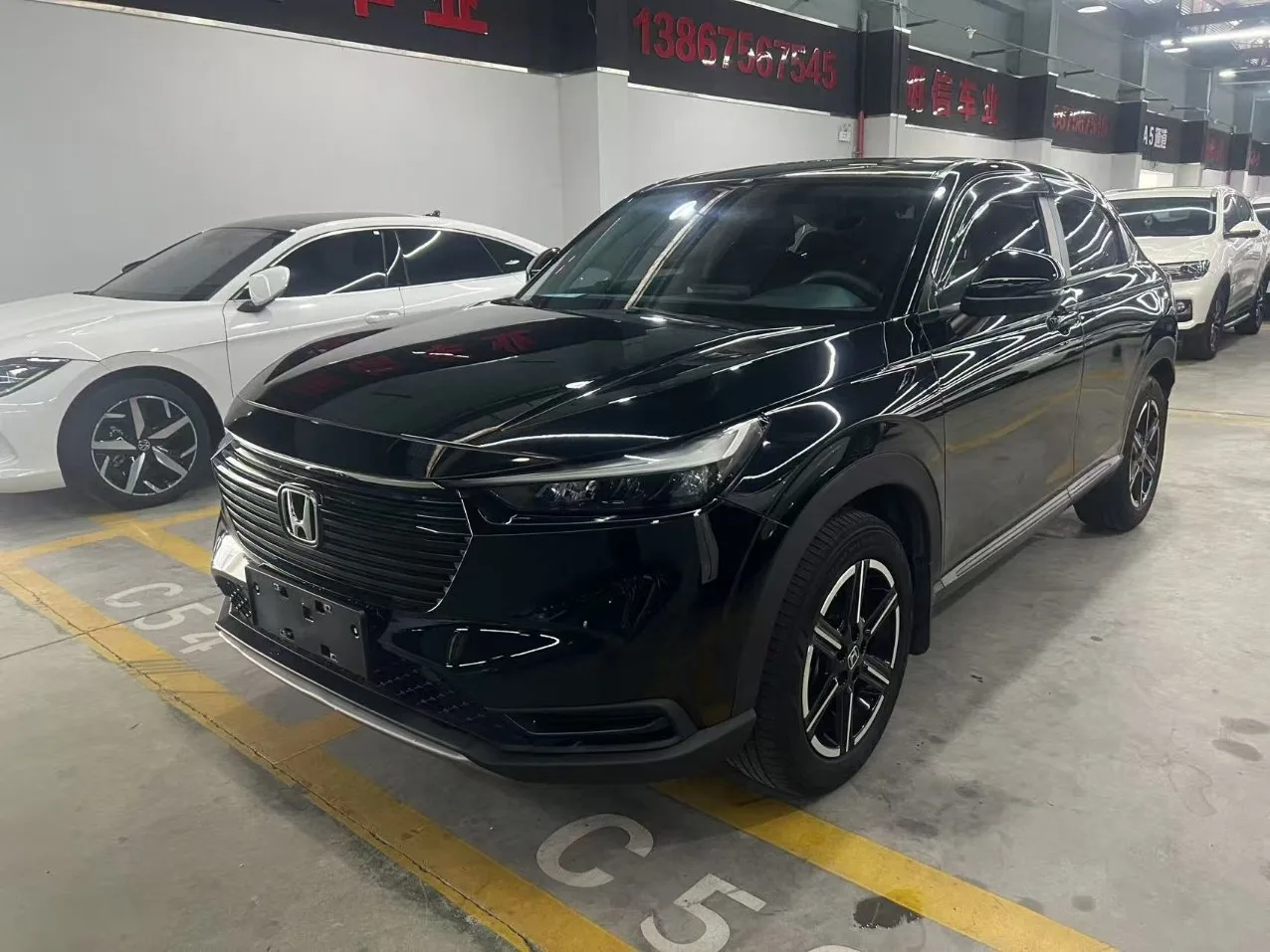 🚗 Honda Vezel | 1.5L | CVT | Elite | 🇨🇳