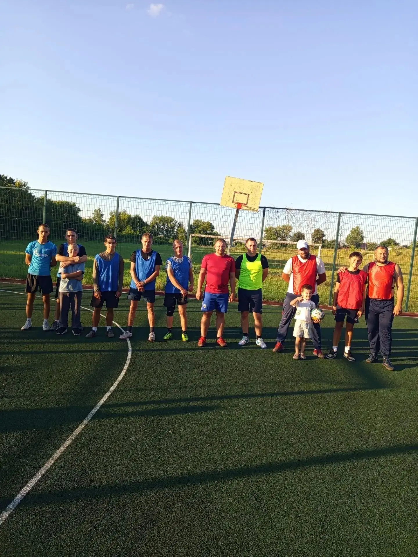 В селе Поповка состоялись соревнования по мини-футболу ⚽среди дворовых команд, посвящен...