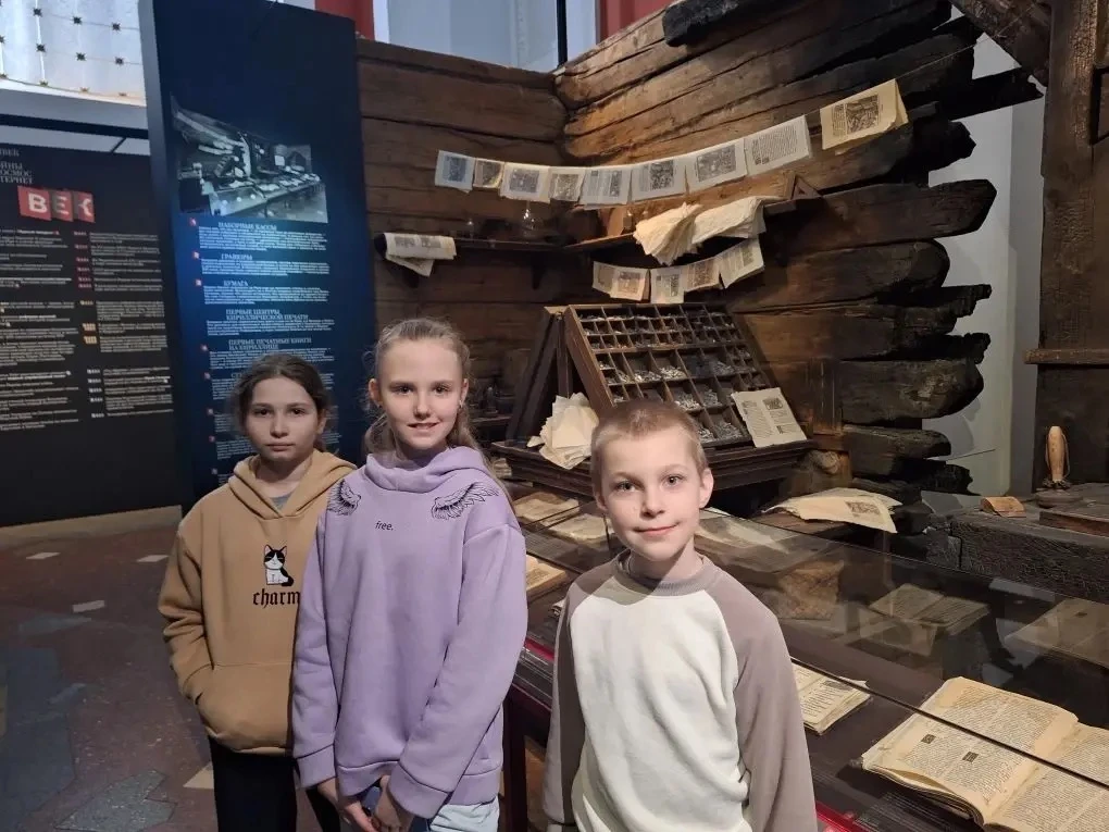 Приключения 4 «А» класса: От букв до подземных городов  🏛️Ученики 4 «А» класса не сидят на месте! В 