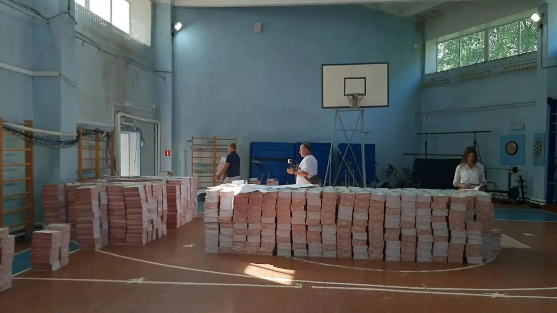💥В Ярославскую область поступила очередная партия новых учебников