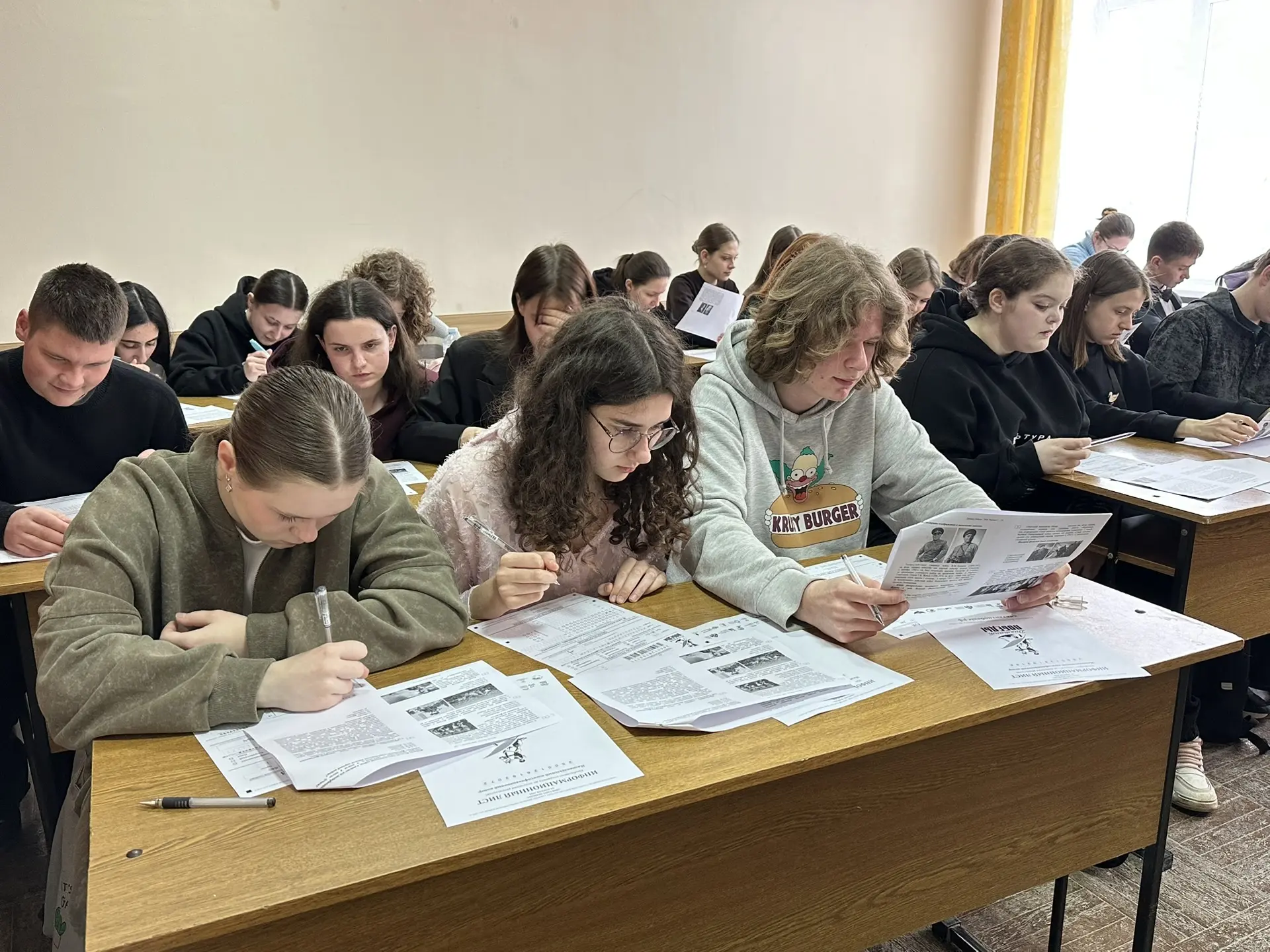 ⭐️ Сегодня студенты НМК им. М.И. Глинки присоединились к Всероссийской исторической акц...