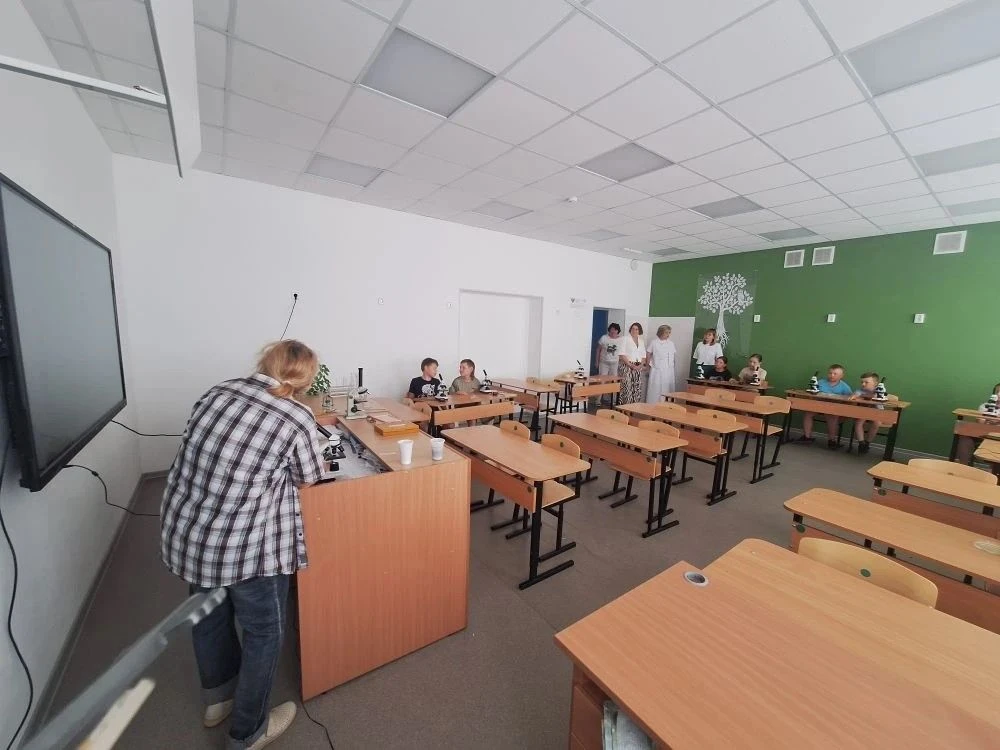 В пришкольном лагере «Созвездие» ребята из школы № 15 провели увлекательное занятие, погрузившись в 