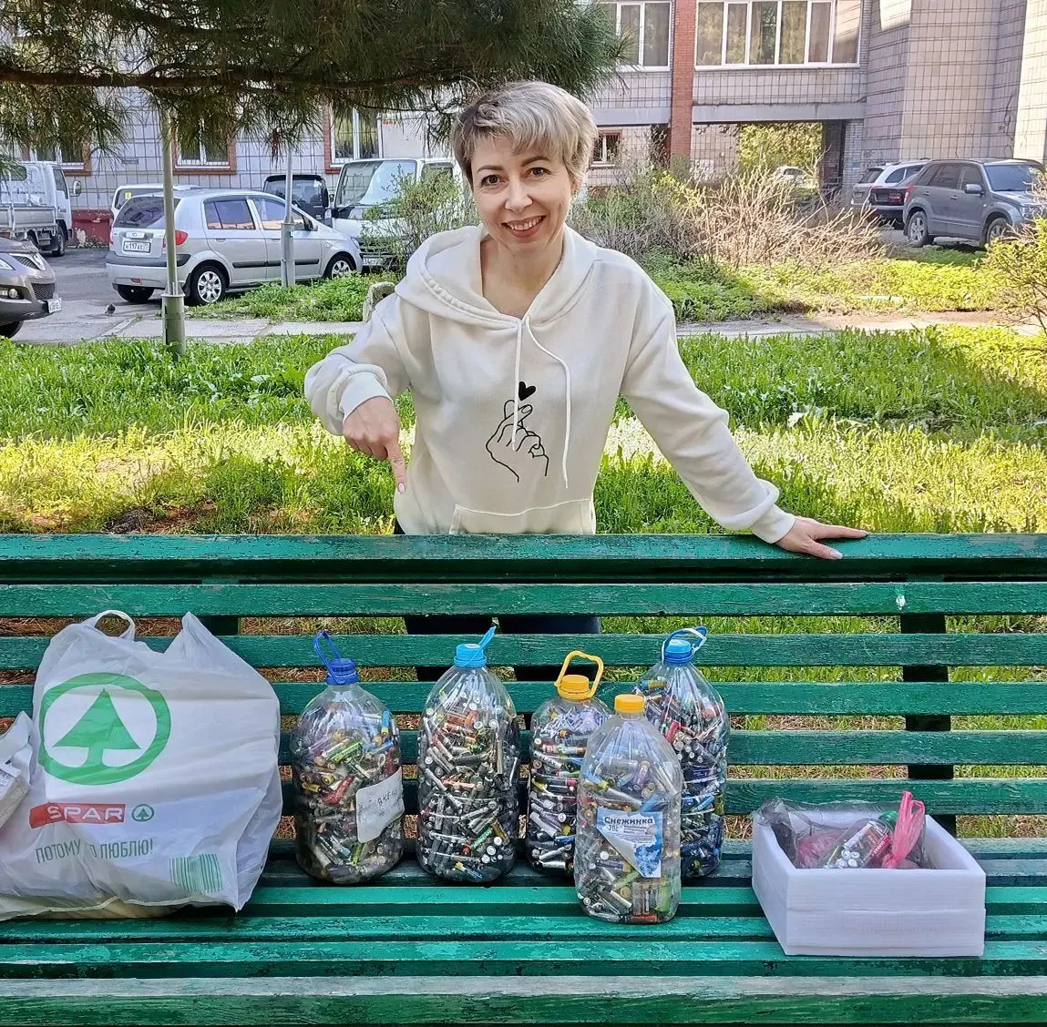 31 мая в Томске прошли сразу три акции по раздельному сбору вторсырья. Их организовали жители микрор
