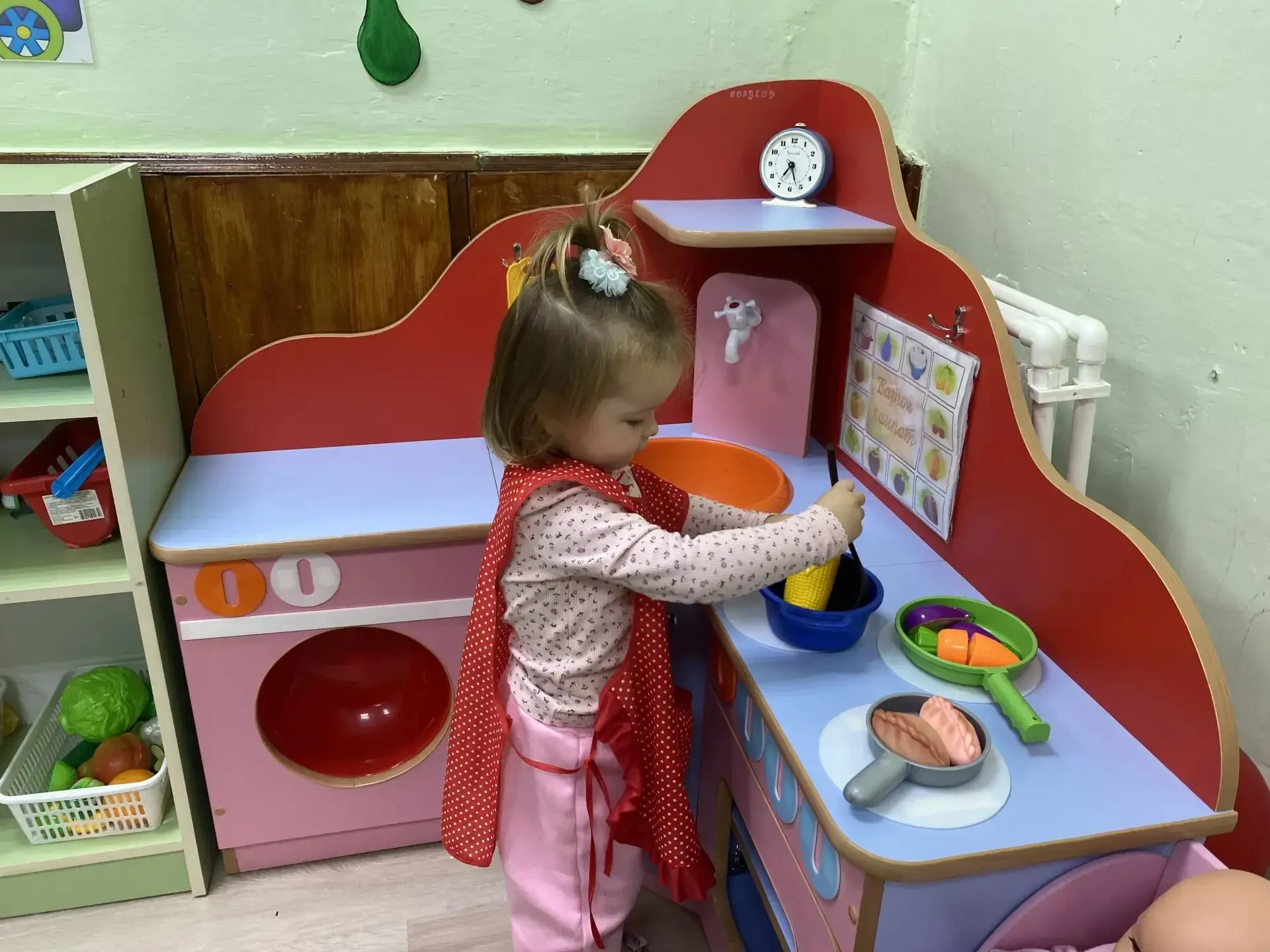 Сюжетно-ролевая игра  "Семья"