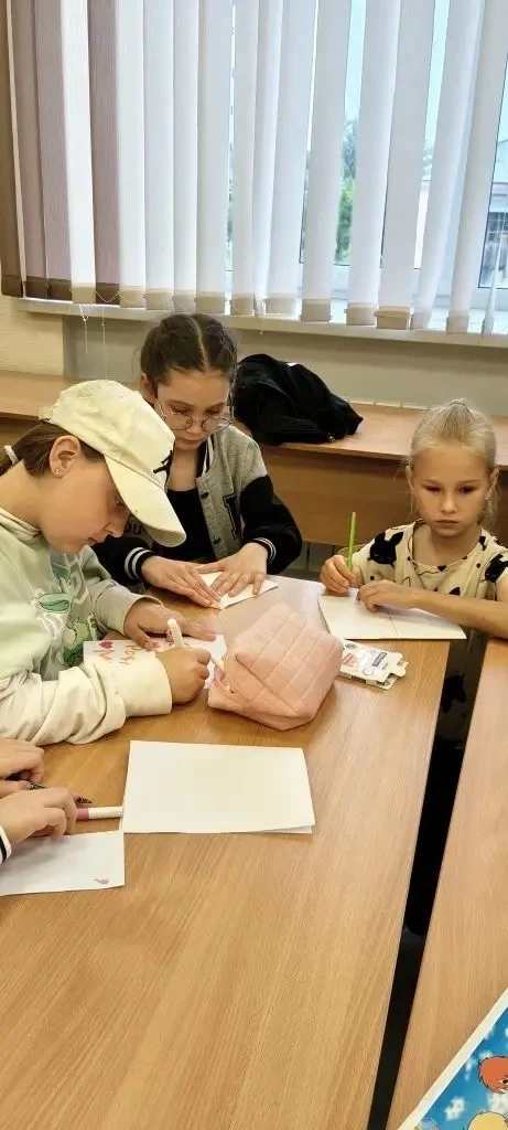 🎉 Второй день школьного лагеря: Непогода нам не помеха! 🎉